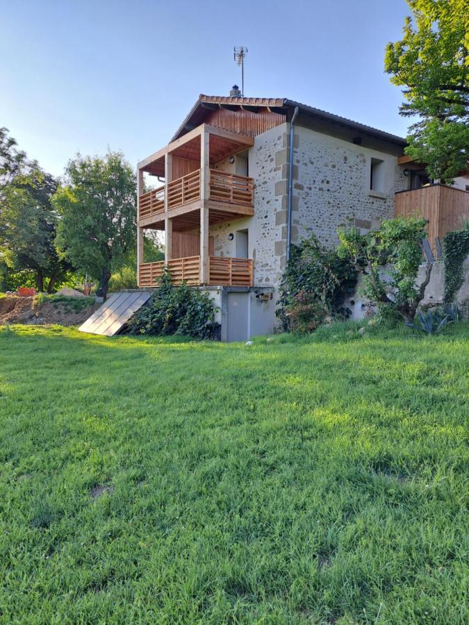 Logis Hotel Les Vieilles Granges Kültér fotó