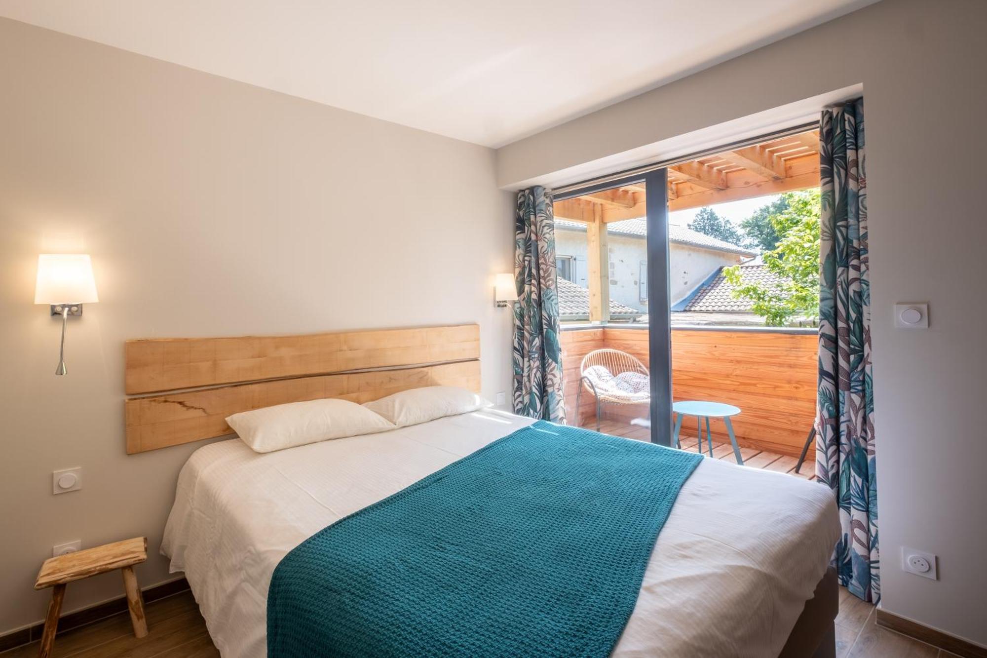 Logis Hotel Les Vieilles Granges Kültér fotó