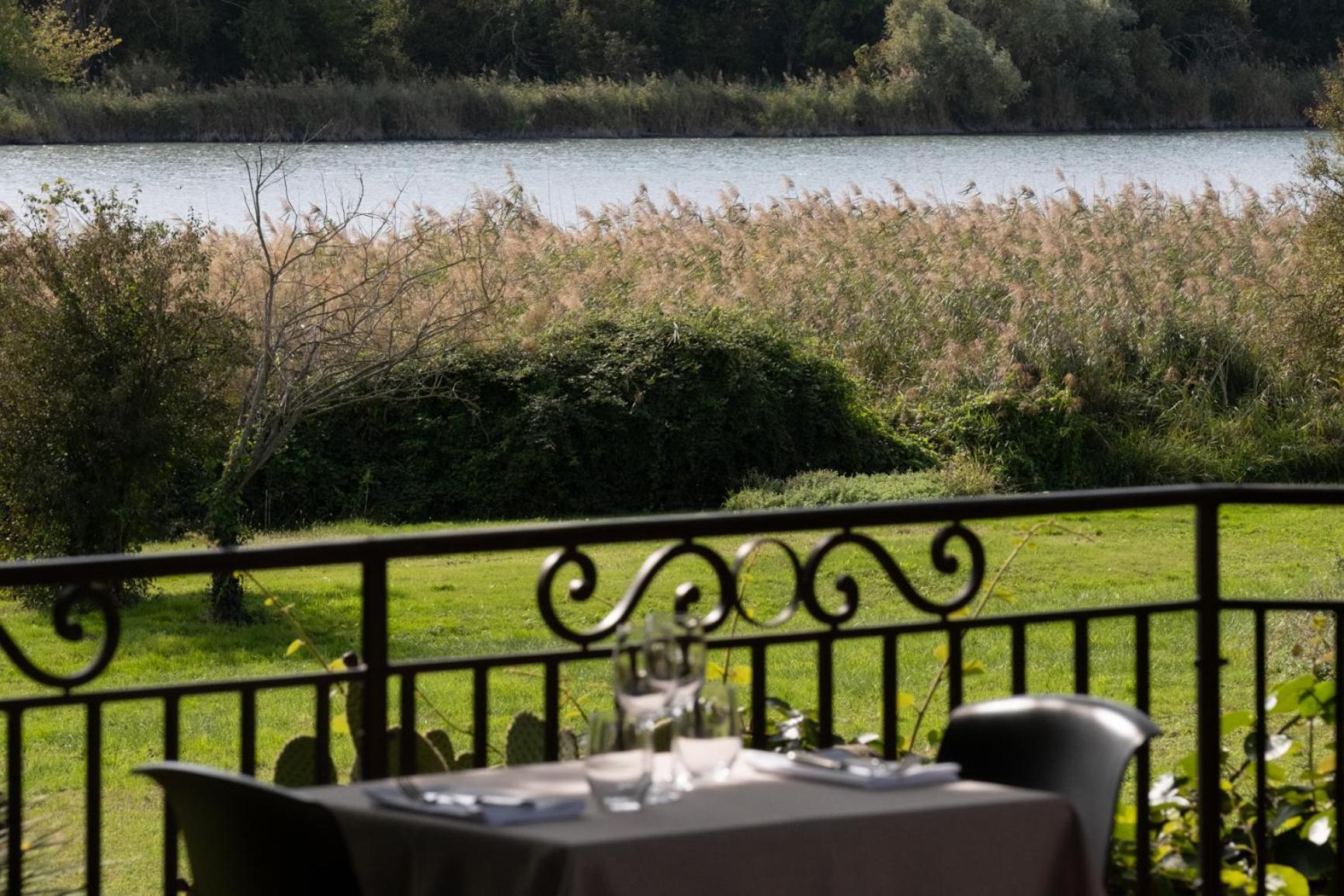 Logis Hotel Les Vieilles Granges Kültér fotó