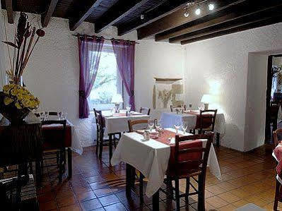 Logis Hotel Les Vieilles Granges Kültér fotó